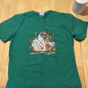 Dr. Seuss green youth medium Grinch Christmas shirt
